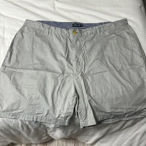Southern marsh khaki shorts